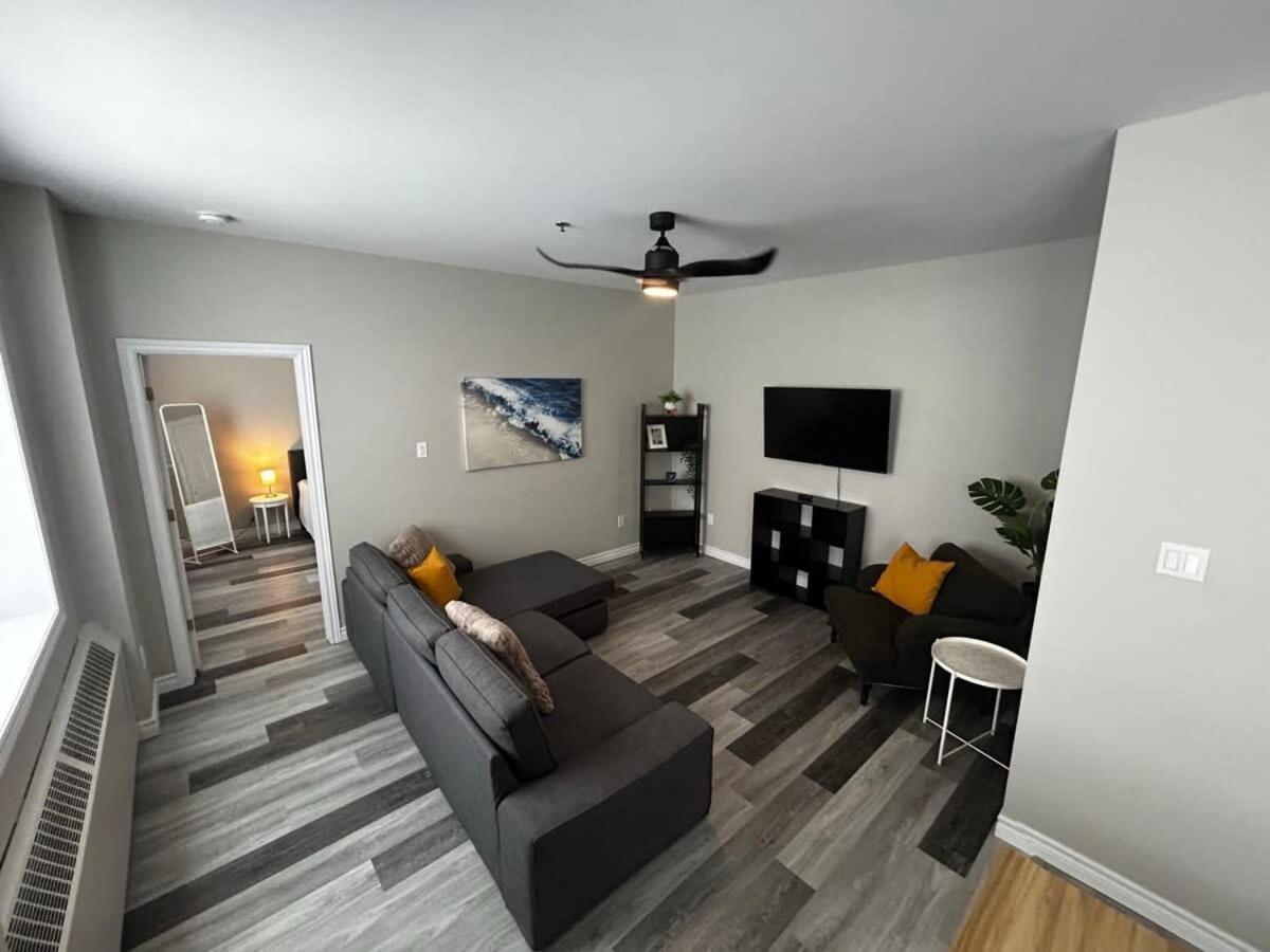 New Large Luxurious 2Br Condo In The Heart Of Uptown Coffee, Wifi Сент-Джон Экстерьер фото